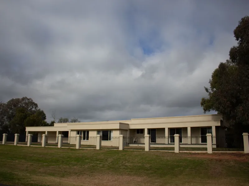 Cowra N.S.W. $655,000