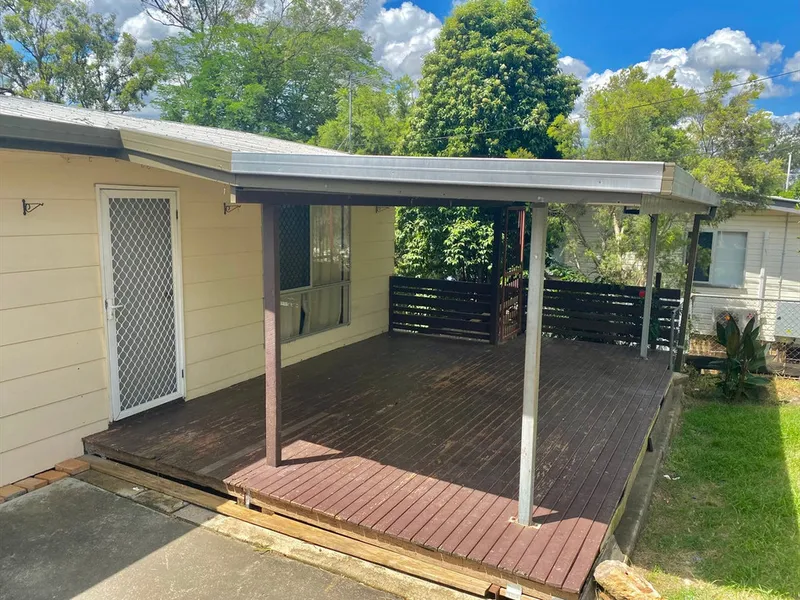 3 BEDROOM HOME IN NORTH IPSWICH - PLEASE SUBMIT YOUR APPLCIATION TO VIEW