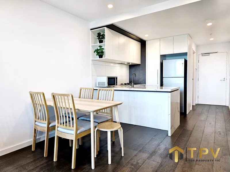 Fully Furnished Apartment Has to Offer in Box Hill