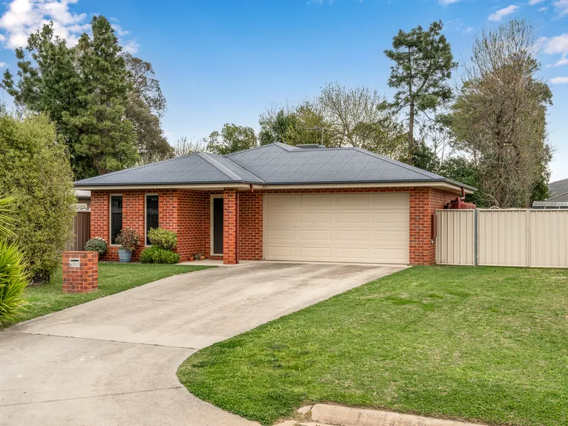 Perfect for first-time buyers or an enticing investment opportunity.