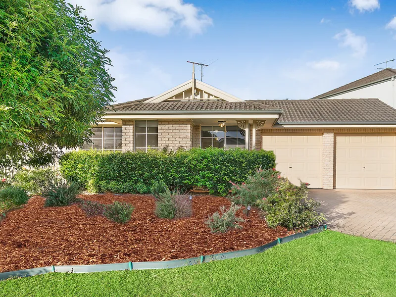 North facing residence set on level corner block