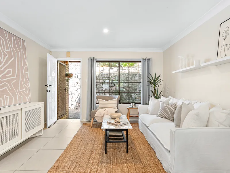 Family-Sized Townhouse