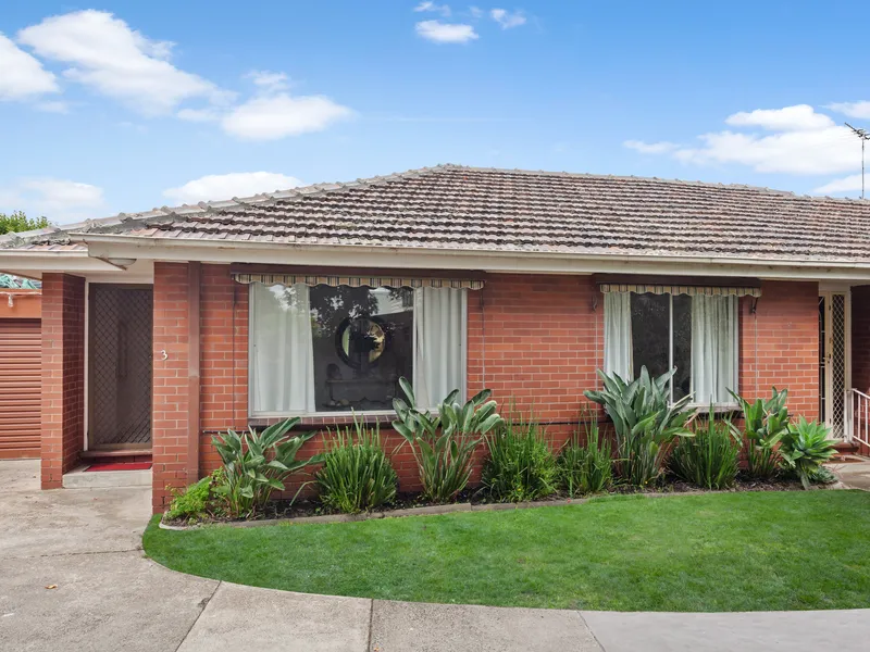 A Vogue Villa Surprise