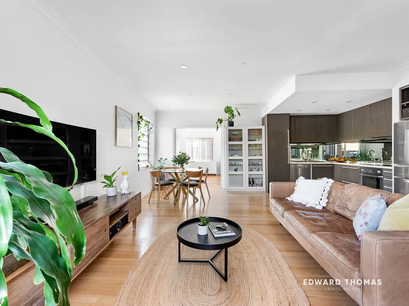 Upmarket Style, Space And Double Garage
