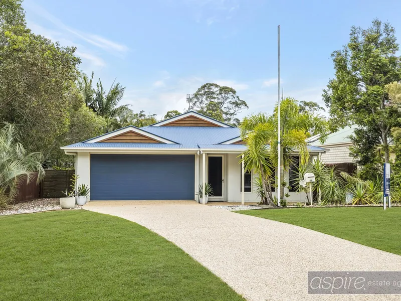 Spacious 4 bedroom home in Parklakes, Bli Bli