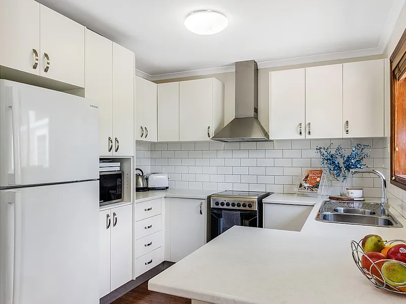 Positioned in Glengowrie, this beautiful home is ready to be snapped up!