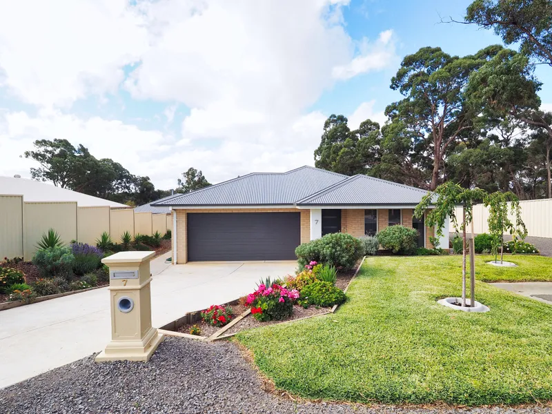 Why Build? - Low Maintenance 3 Bedroom Brick