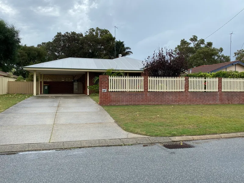 BEAUTIFUL FAMILY HOME – CONTACT JUDY 9534 0027