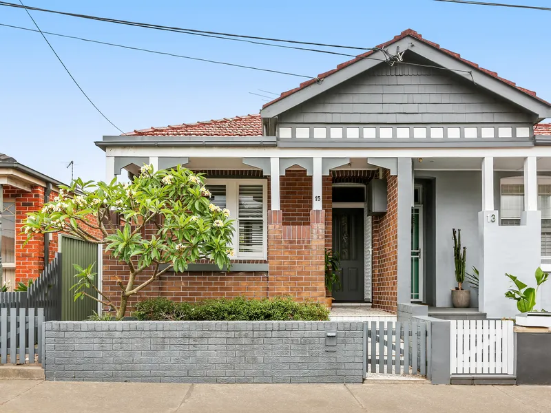 Super Stylish Haven for In/Outdoor Living