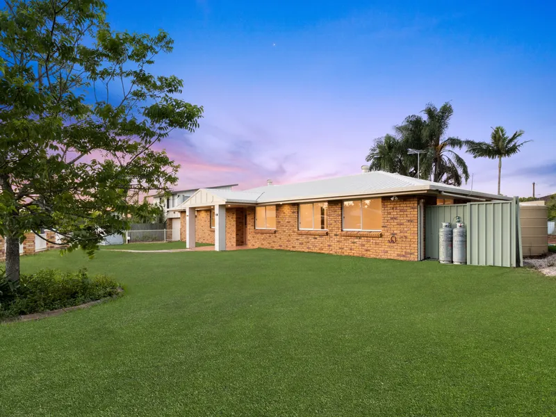 Sprawling Gem with Dual Master Suites, Pool, and Shed on 1300sqm Parcel
