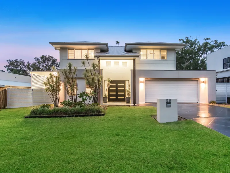 LARGE FAMILY HOME IN TRANQUIL BUSHLAND SETTING