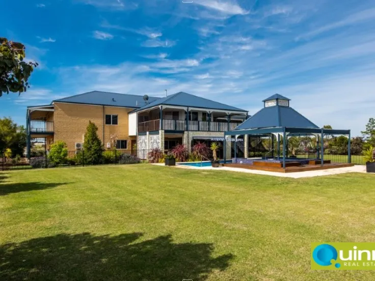 Unique Exquisite Entertainer with a Variety of Living and Working Options