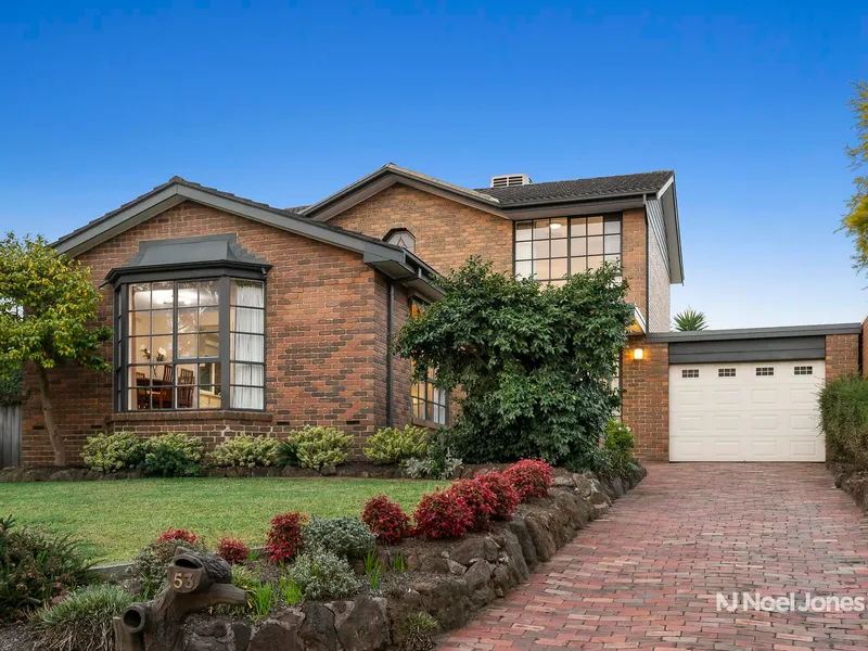 A Fitting Find For A Fabulous Family