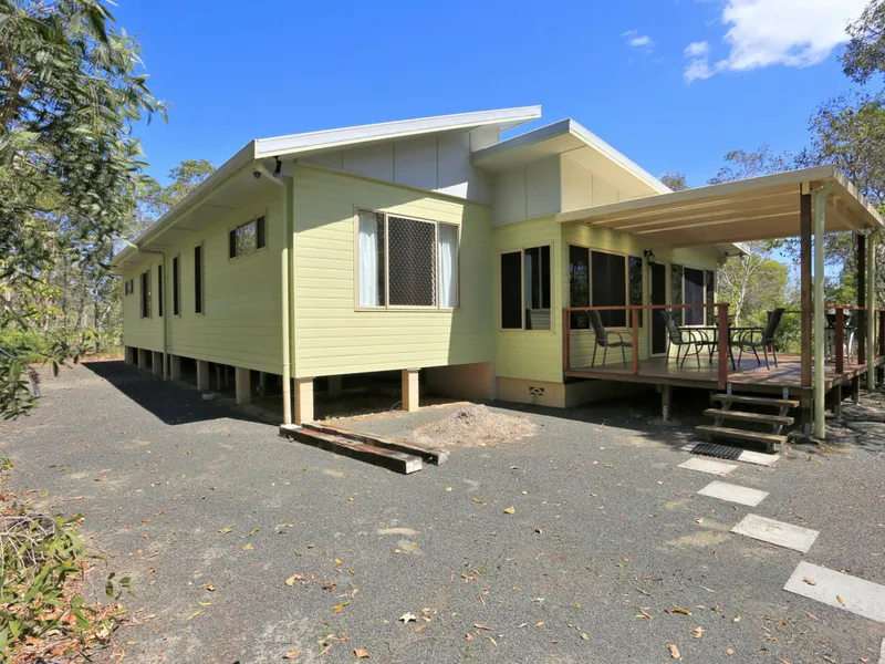 ACREAGE ONLY MINUTES FROM TOWN