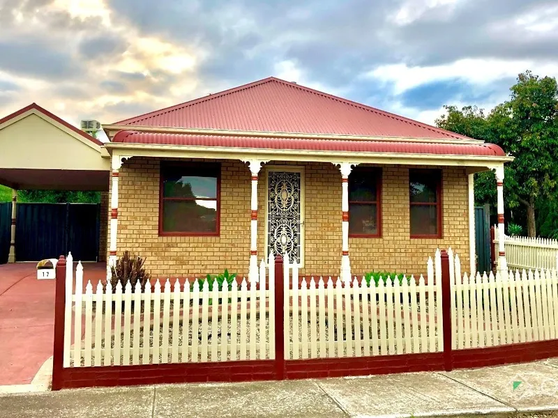 Quietly Located in Caroline Springs 