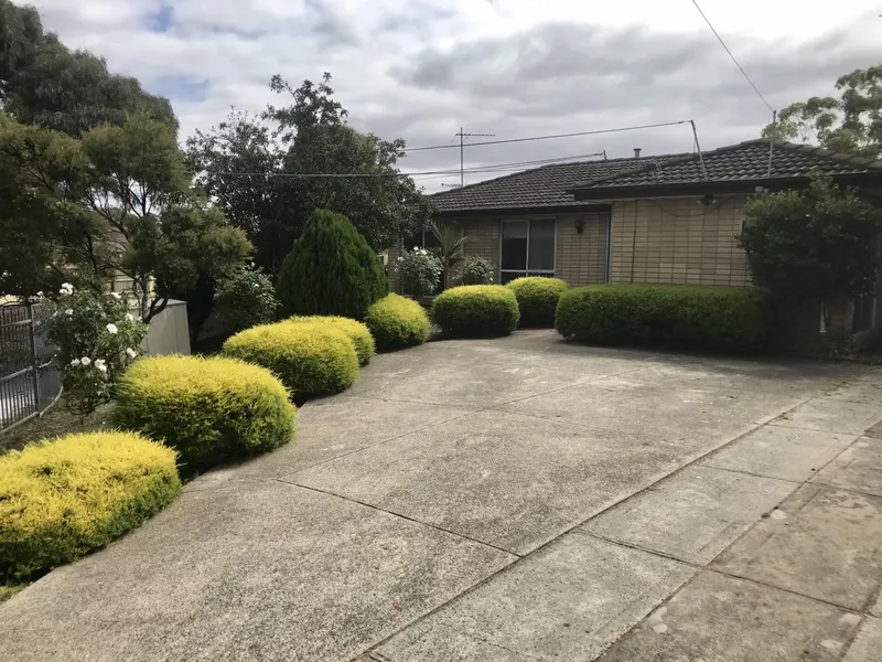 Don’t miss this 5-bedder