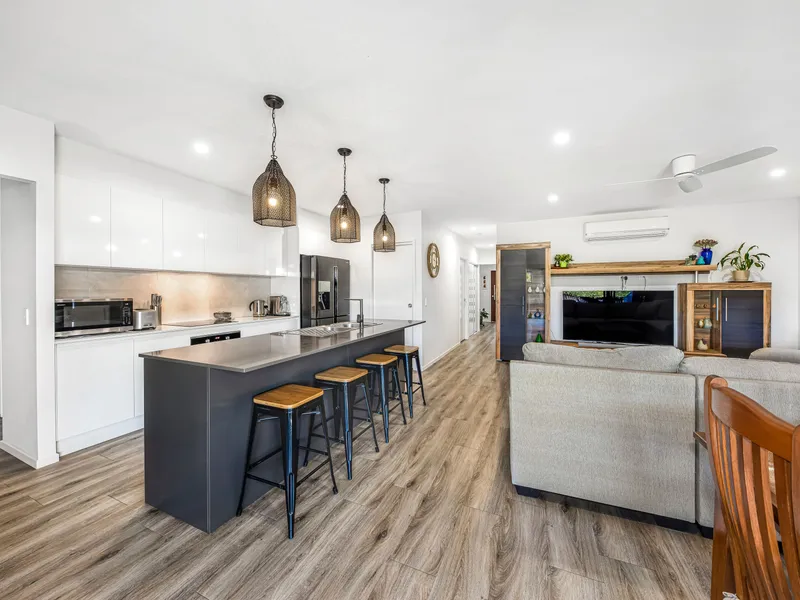 Village Meets Urban Atmosphere