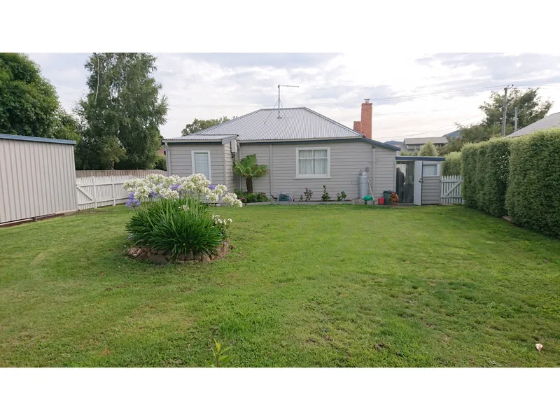 A Home with Character - Sheffield Town of Murals 