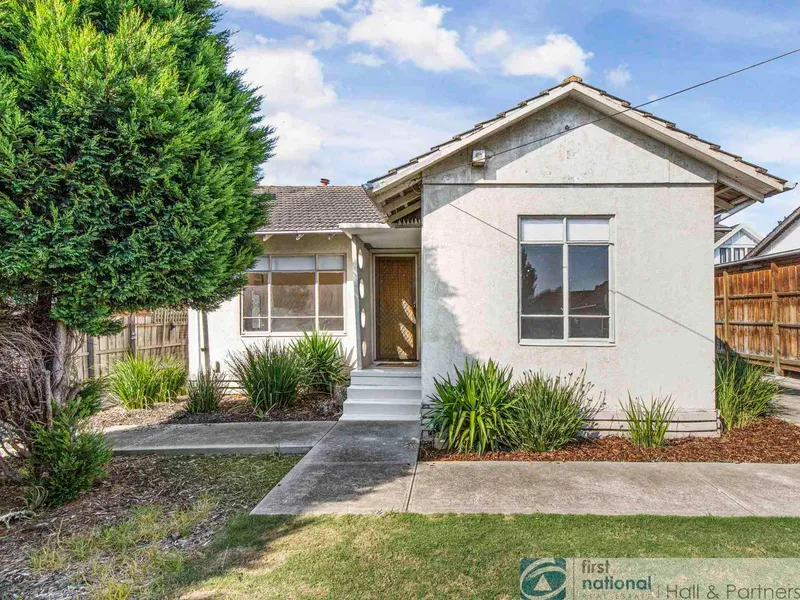 Affordable home in fantastic location!