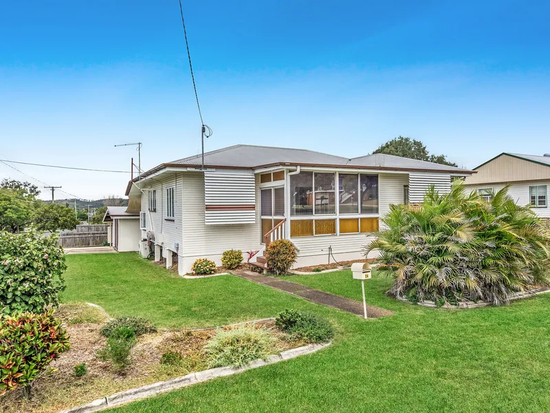 IMMACULATE FAMILY HOME IN QUIET NEIGHBOURHOOD