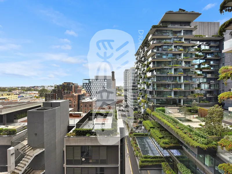 Luxurious fully-furnished 2-bedroom apartment with winter garden! Convenient life in style!