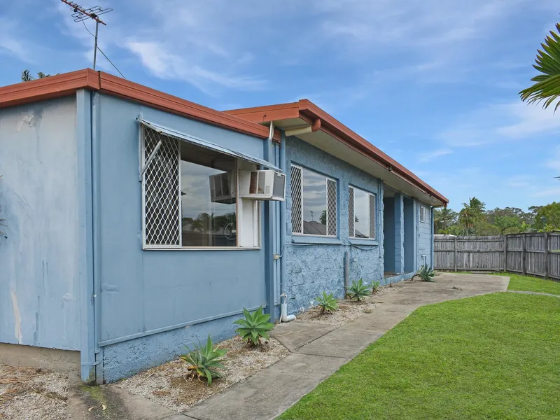 Andergrove Home on a Large Allotment