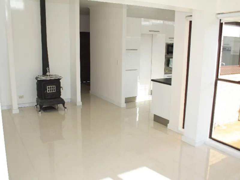 Large 5 bedroom home in Unley!