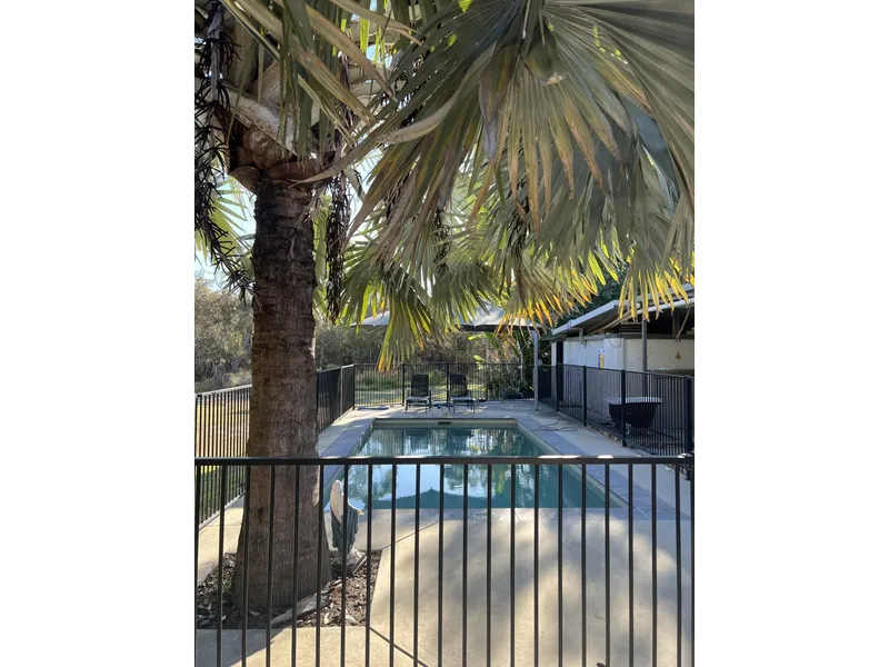 Self Sufficent totally Off Grid Family Paradise