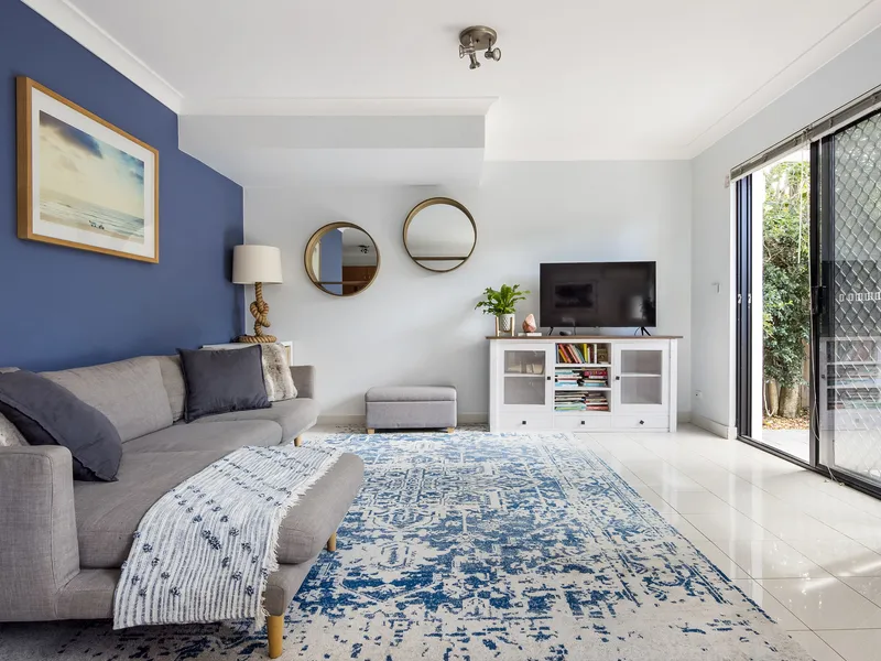 Two-storey townhouse near GreenWay