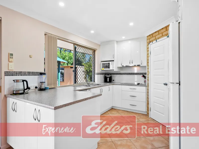 MOVE IN A PUT YOUR FEET UP!!!