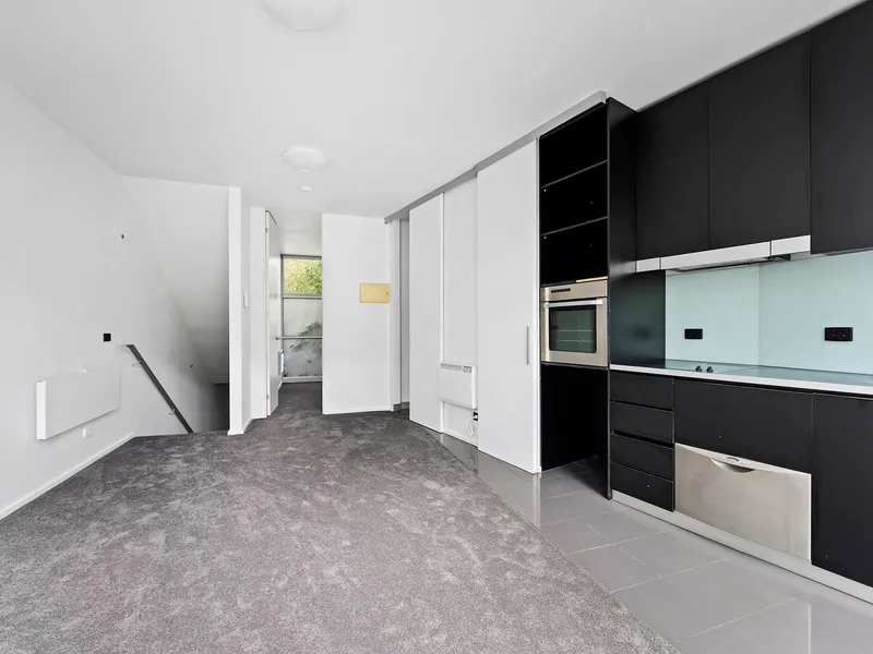 Well sized 1 bedroom with large balcony