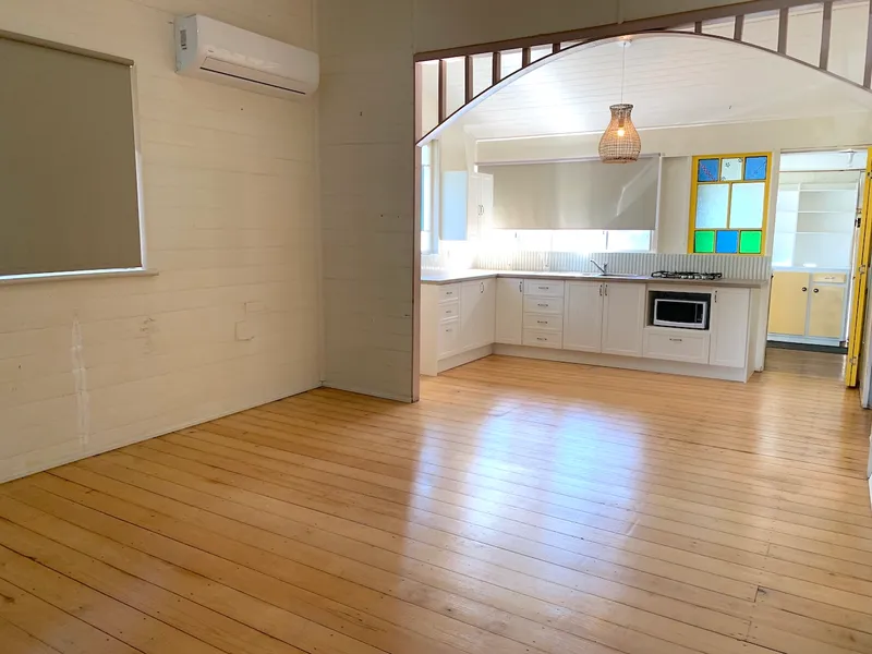 Well Presented Qld'er - 1,014m2