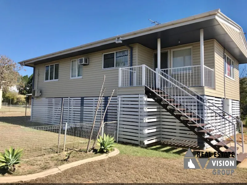 Super Neat Home - Perfect for a Family