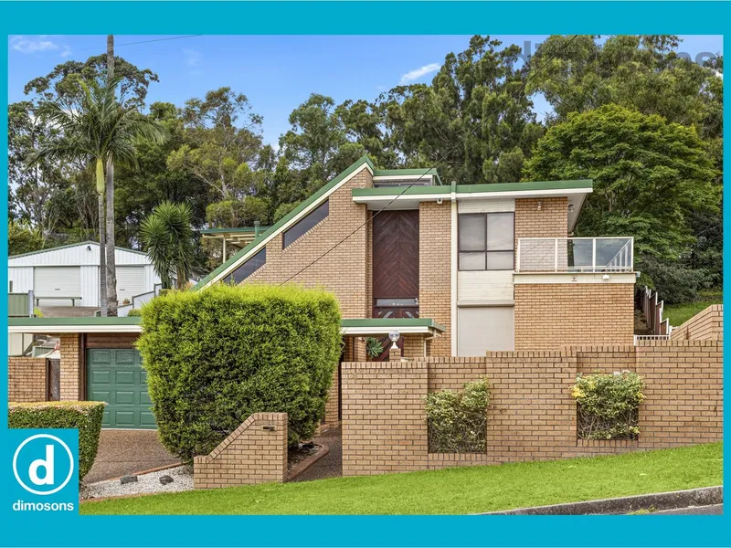 Double height delight – 6bdm family home!