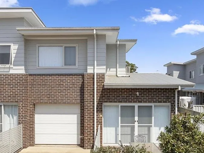 Modern Townhouse Gem in Avondale