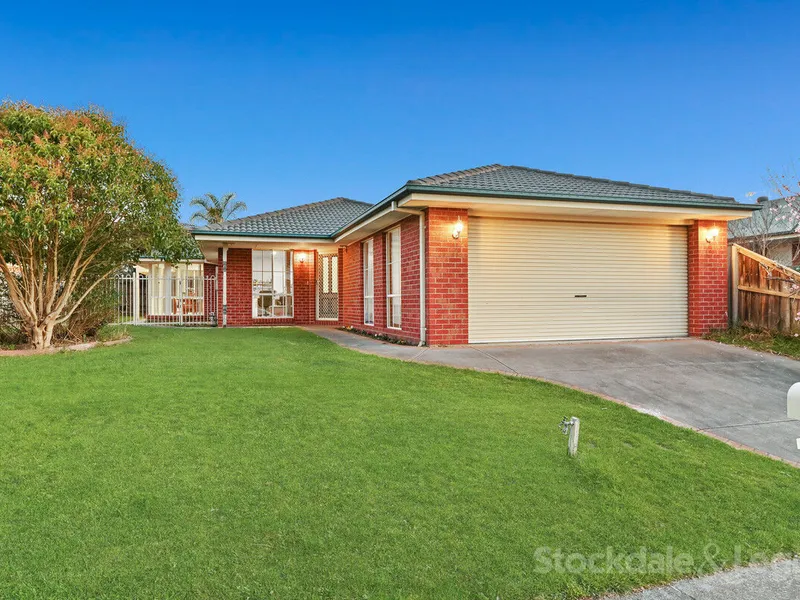 Family comfort in a desirable leafy setting!