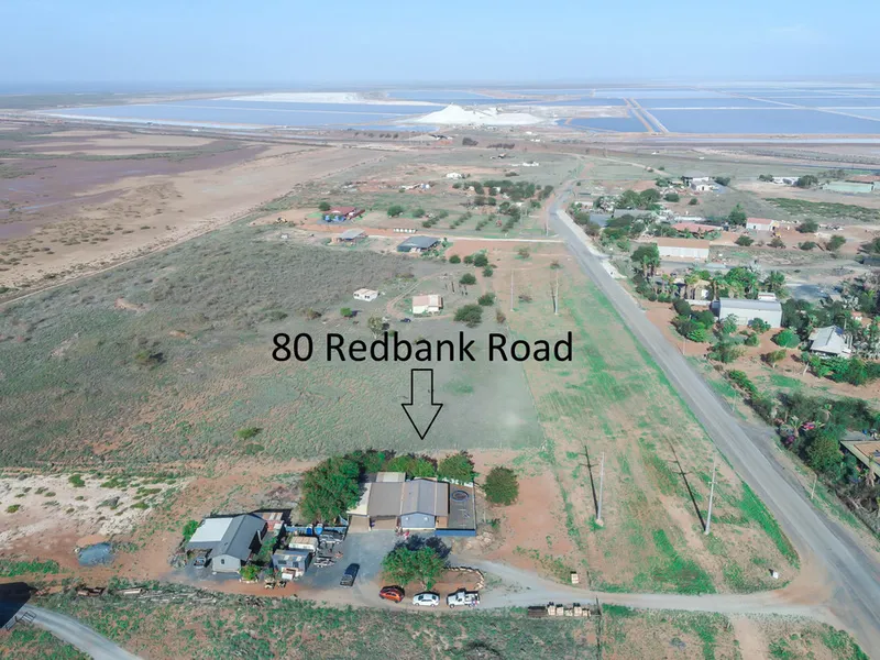 Redbank DUAL homes with 1ha rural block - Adopt the rural lifestyle!