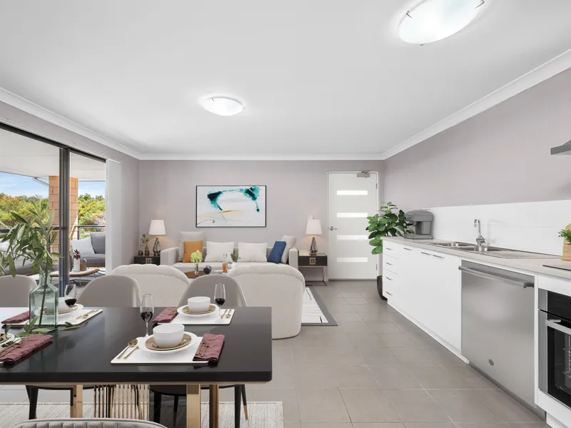 Modern & Secure With Treetop Outlook