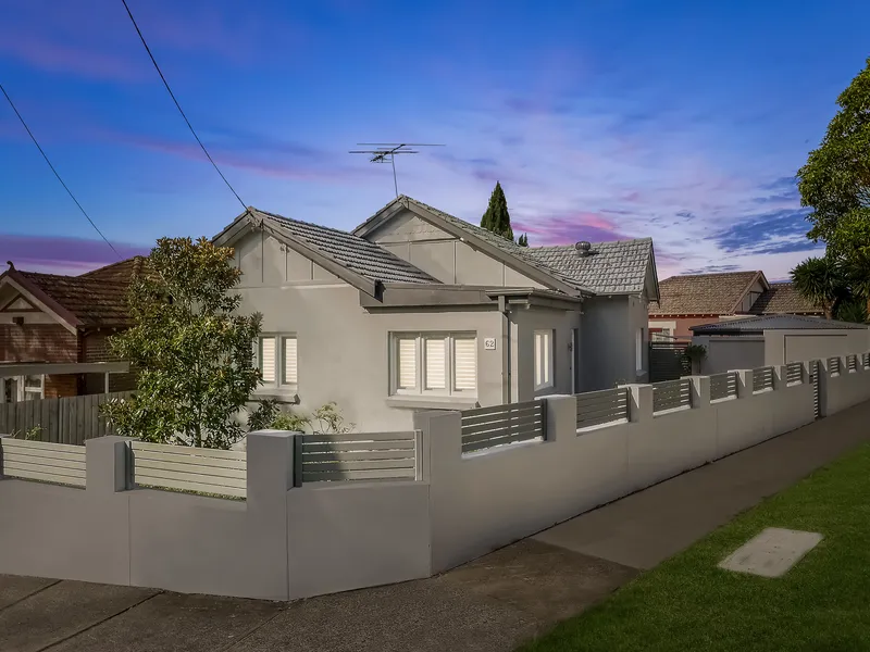 Size, light and privacy in a fabulous family home 