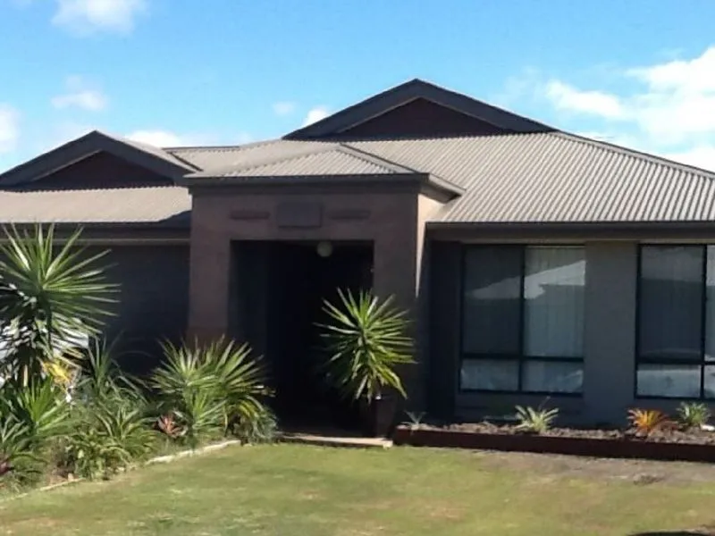 FAMILY FRIENDLY LIVING