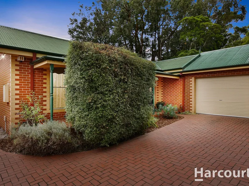 Elegant Town Living, Vermont Primary & Secondary Zoned