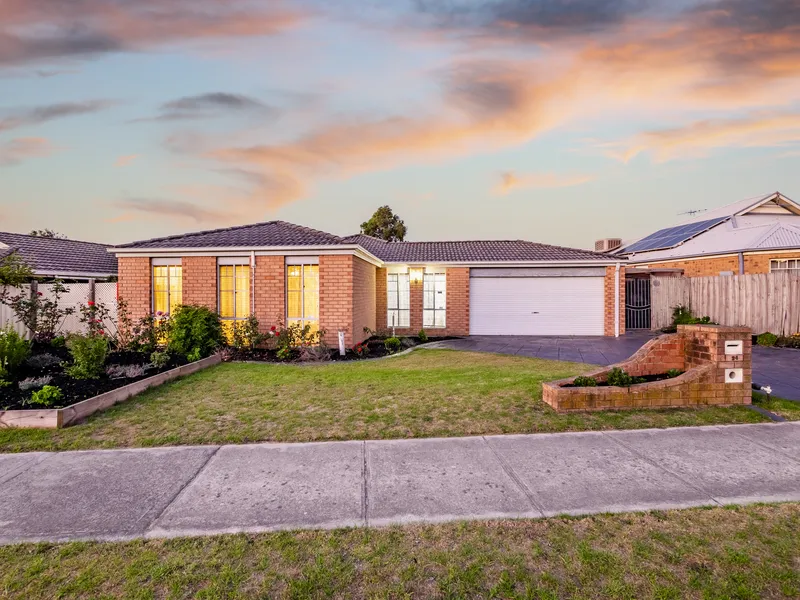 Family Proportions in Waverley Park Estate