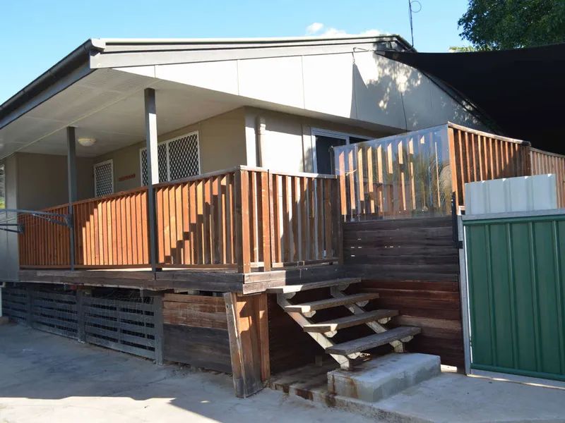 Great Location-Tidy Little Home