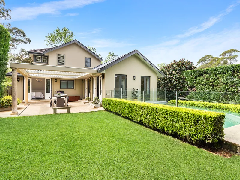 Secluded Elegant Home in Blue Ribbon Location