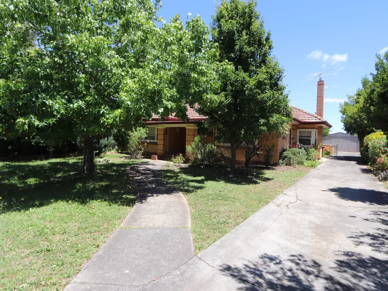 Ideal Location - 5 Bedrooms!