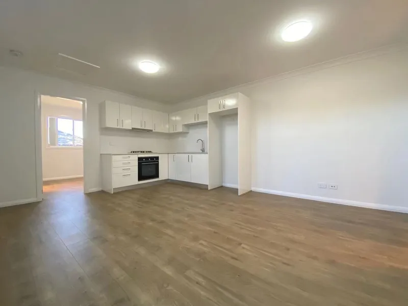 2 Bedroom Granny Flat for lease in The Ponds less than 10 mins walk to Tallawong Station!