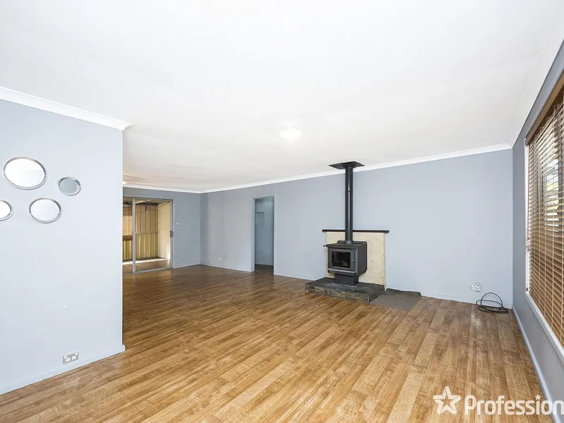 Escape to an idyllic country lifestyle