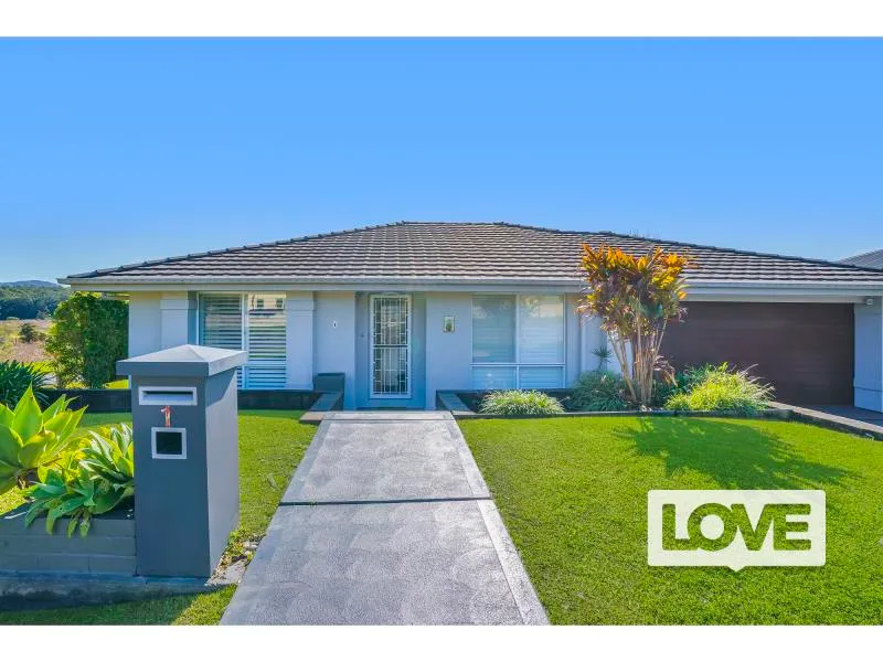 SPACE TO SWING A CAT..AND DOG..AND HORSE!!