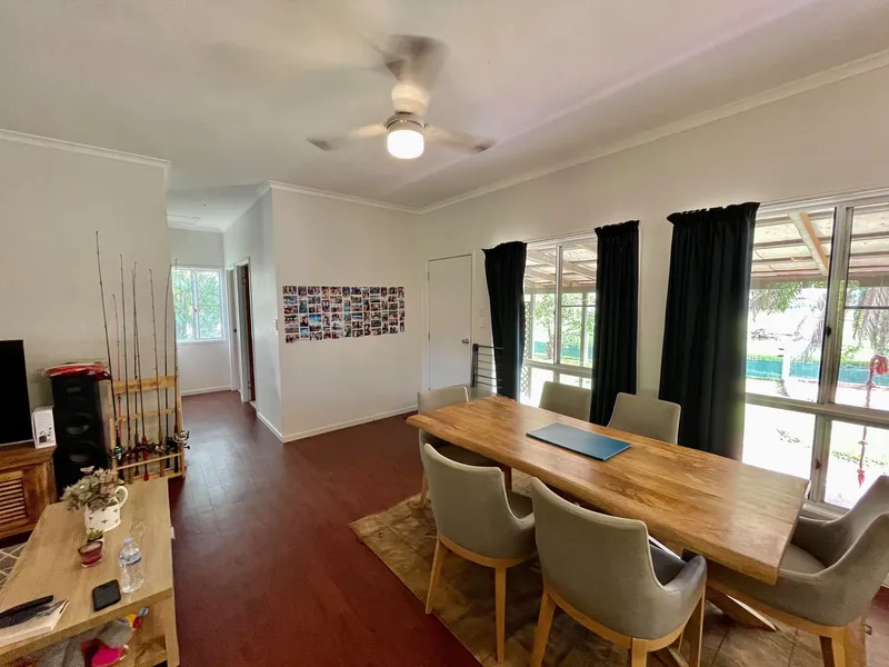 NEAT AND TIDY 4 BEDROOM HOME ON A LARGE BLOCK OF LAND