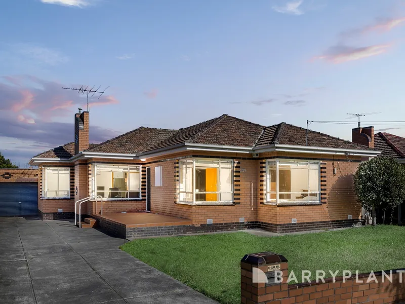 CHARMING FAMILY HOME WITH ENDLESS POTENTIAL